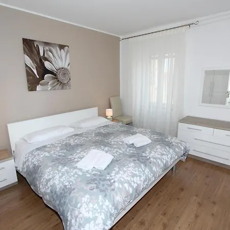 Ondina Apartment